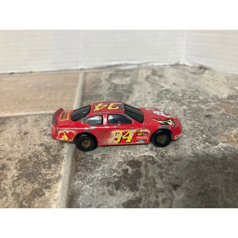 Hot Wheels 1998 Rusty Wallace 34 McDonald's Clown Race Car‎